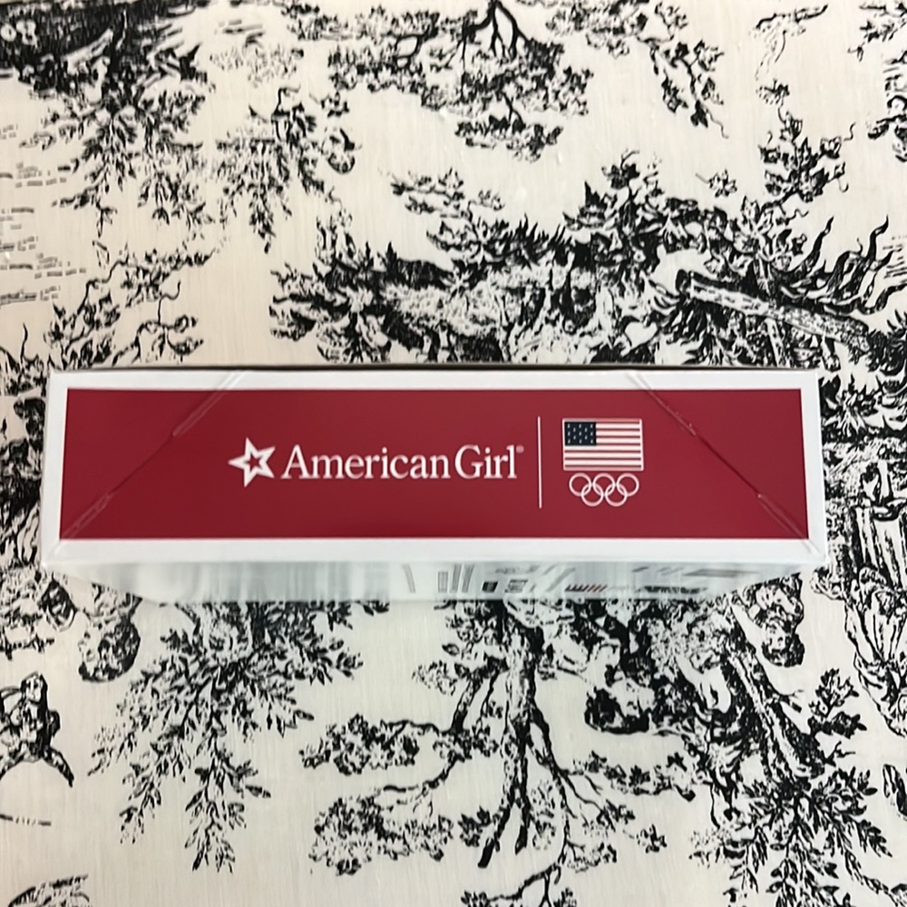 NIB | American Girl Team USA Medal Ceremony Set!! - Picture 5 of 5